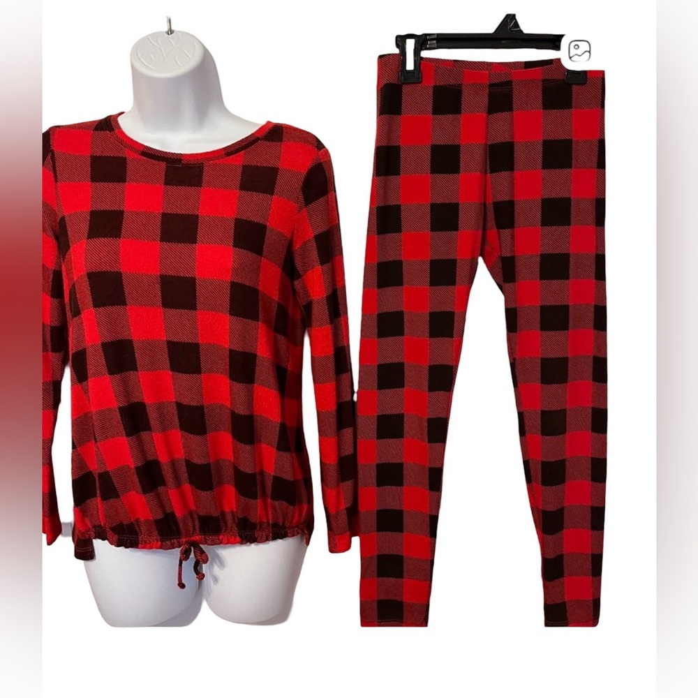 Cat & Jack red and black checkered 2-piece outfit